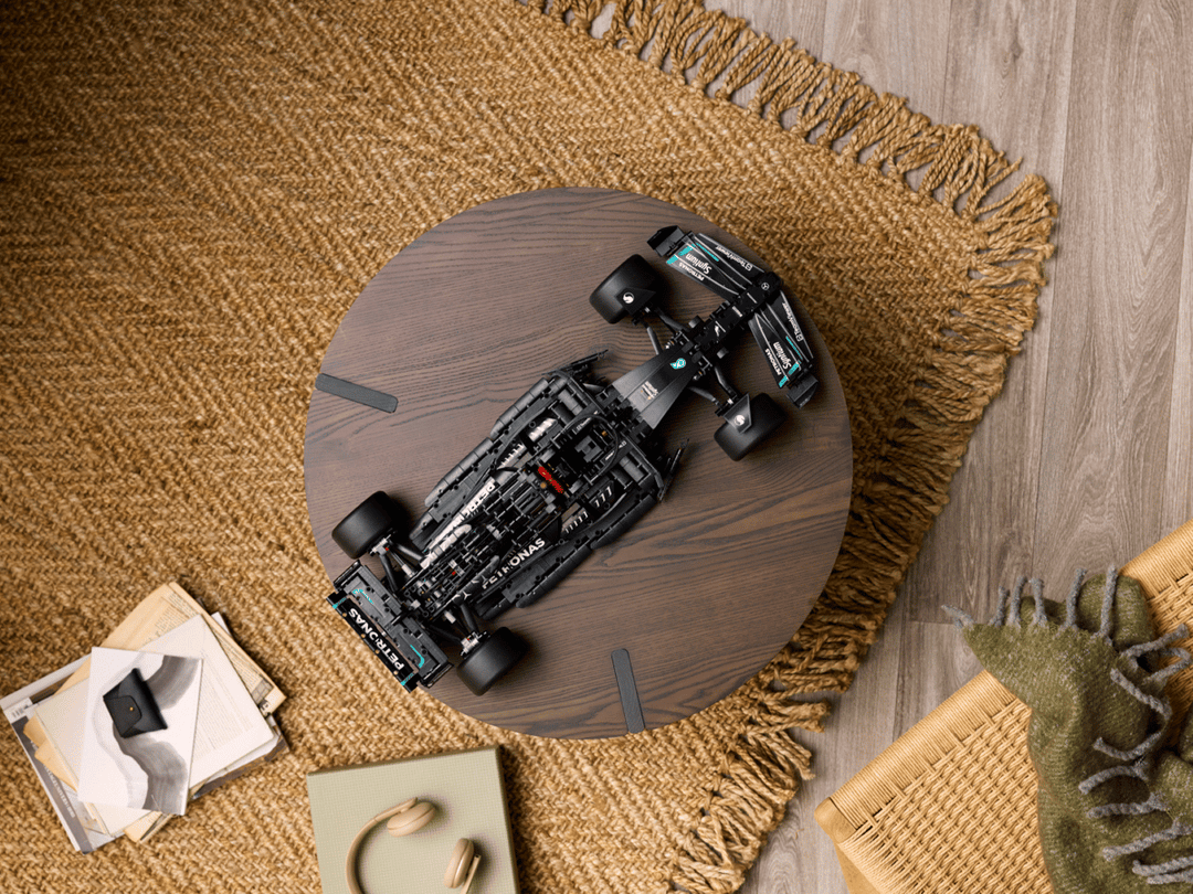 לגו Technic - Mercedes-AMG F1 W14 E Performance (42171)-12