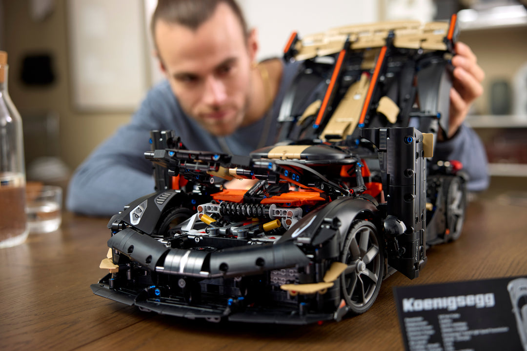 לגו Technic - מגה מכונית Koenigsegg Sadair's Spear (42232)-8