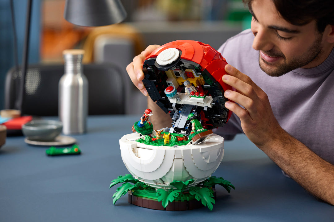 לגו Pokémon™ - פוכדור - רגעים איקונים של מאמנים (72154)-12