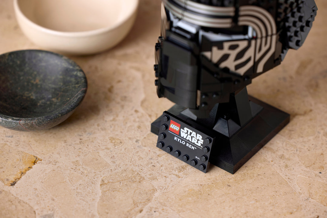 לגו Star Wars™ - הקסדה של קיילו רן‎‎‎‎‏‎‏‎™ (75415)-9