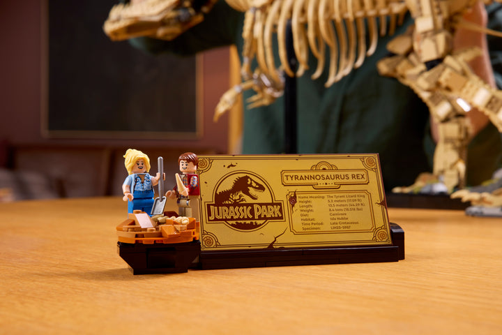 לגו Jurassic World - מאובני דינוזאורים: טירנוזאורוס רקס (76968)-9