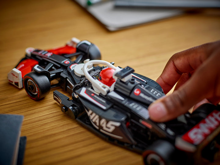 לגו Speed Champions - מכונית מרוץ MoneyGram Haas ®F1 Team VF-24 (77250)-9