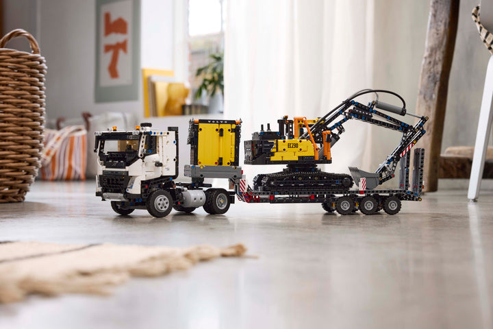 לגו Technic - משאית Volvo FMX ומחפר חשמלי EC230 (42175)-11