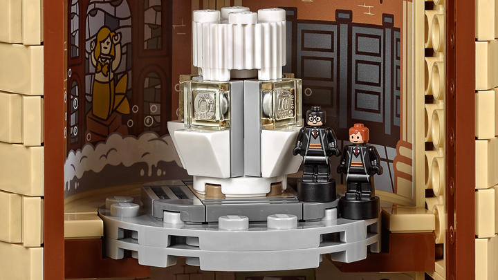 לגו Harry Potter™ - טירת Hogwarts™‎ (71043)-9