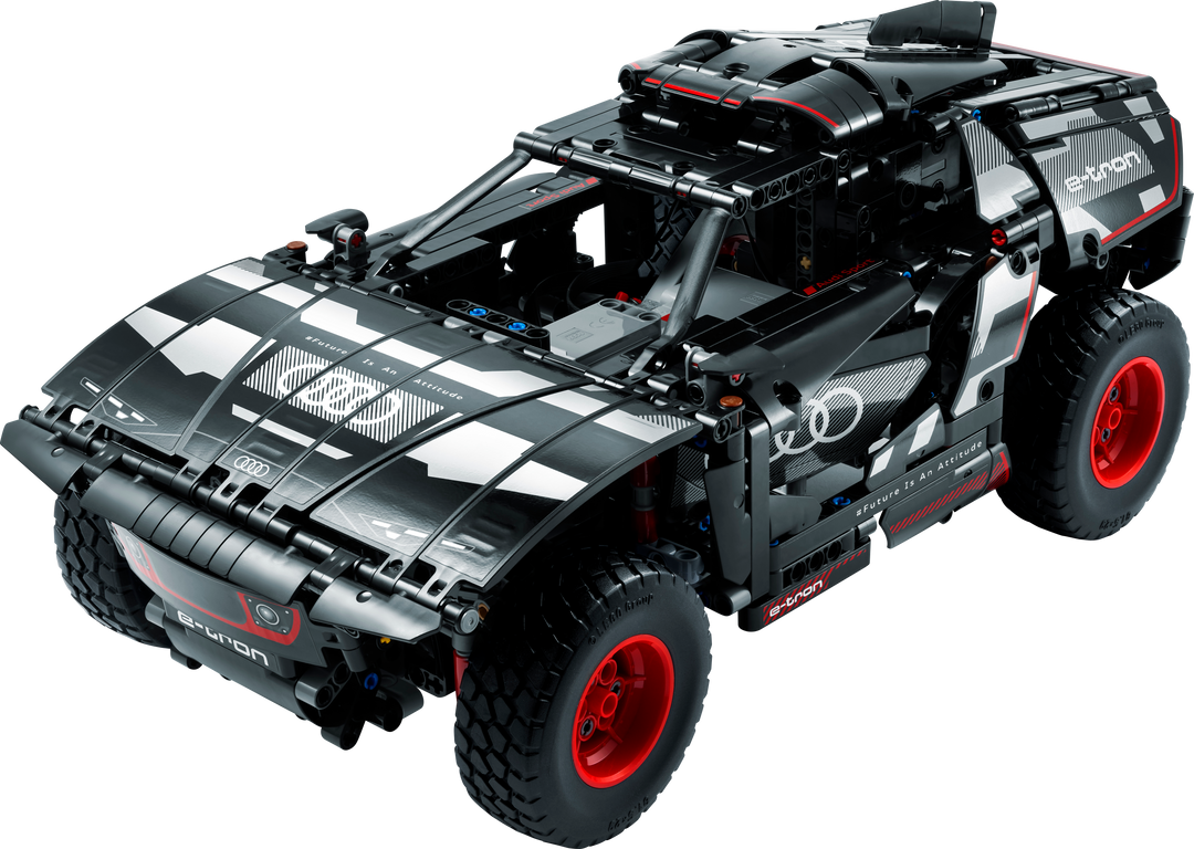 לגו Technic - מכונית חשמלית Audi RS Q e-tron (42160)