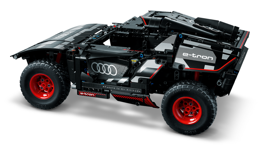 לגו Technic - מכונית חשמלית Audi RS Q e-tron (42160)-2