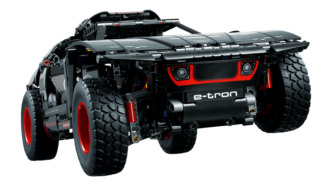 לגו Technic - מכונית חשמלית Audi RS Q e-tron (42160)-3