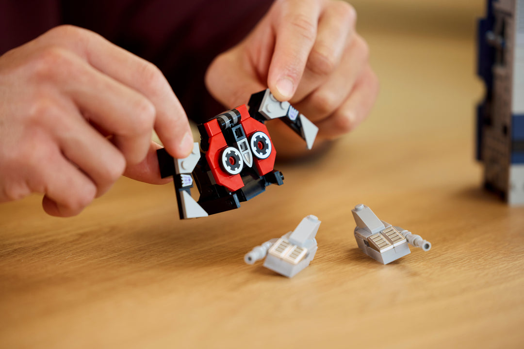 לגו Icons - Transformers: סאונדווייב (10358)-13
