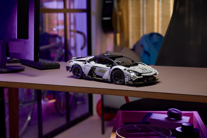 לגו Technic - מכונית ספורט-על Lamborghini Revuelto (42214)-9