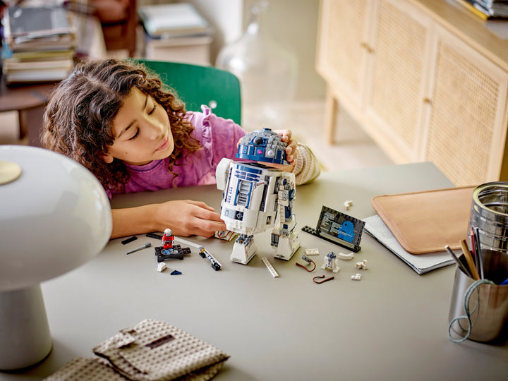 לגו Star Wars™ - R2-D2™ (75379)-5