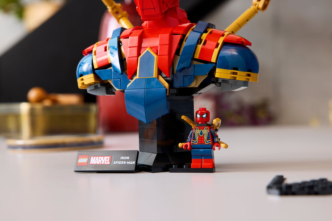 לגו | Marvel - פסל ראש של איירון ספיידרמן (76326)-11