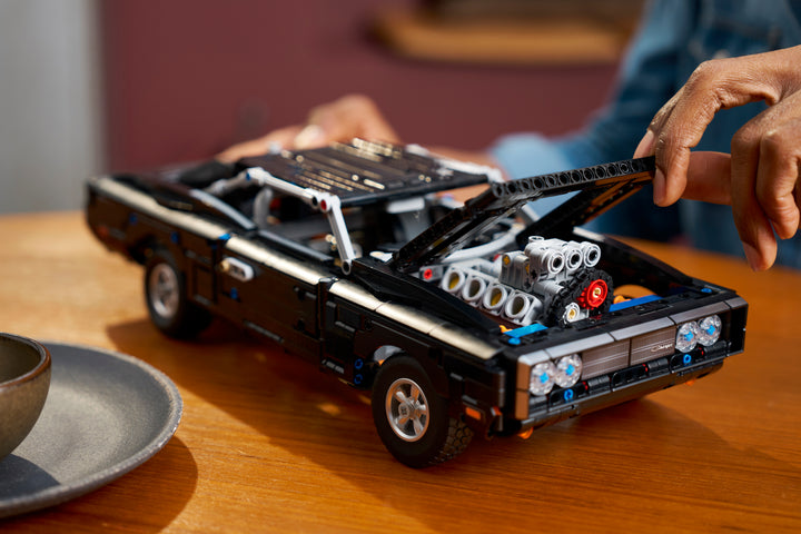 לגו Technic - מכונית Fast and Furious Dodge Charger R/T (42231)-13