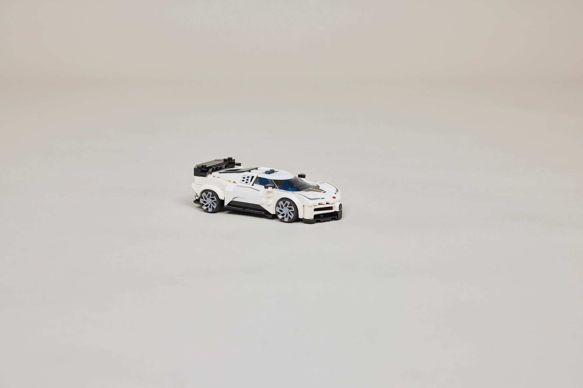 לגו Speed Champions - מכונית היפר ספורט Bugatti Centodieci (77240)-8