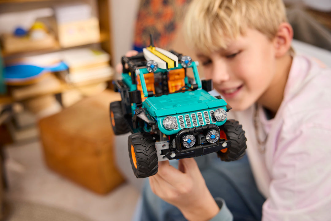 לגו Technic - רכב שטח Jeep® Wrangler Rubicon (42227)-10