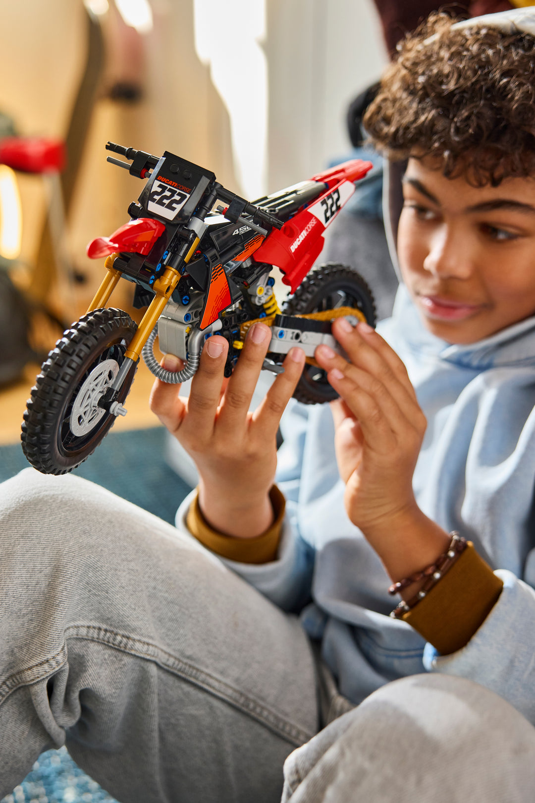 לגו Technic - אופנוע Ducati Desmo450 MX Factory (42238)-10