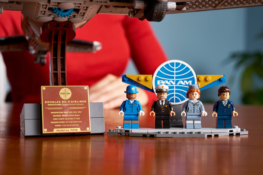 לגו Icons - מטוס הנוסעים ®Douglas™ DC-3™ PAN AM (11378)-15