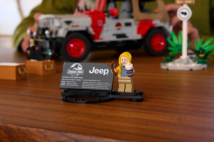 לגו Jurassic World - Jurassic Park Jeep® Wrangler (77984)-12