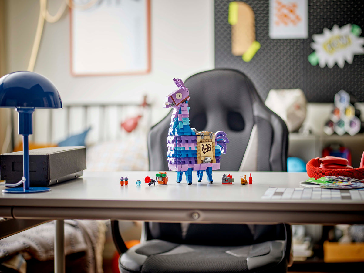 לגו Fortnite® - Supply Llama (77071)-7
