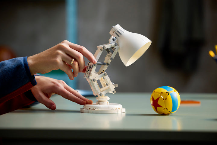 לגו Ideas - Disney Pixar Luxo Jr (21357)-9