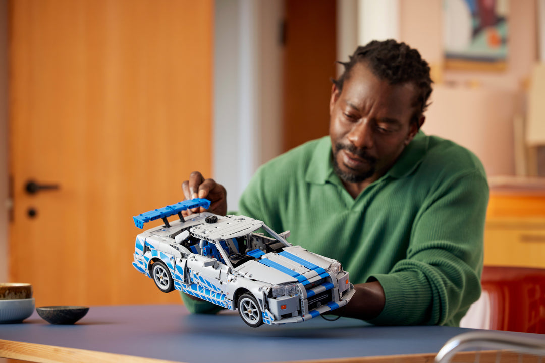 לגו Technic - מכונית 2Fast 2 Furious Nissan Skyline GT-R (R34) (42210)-3