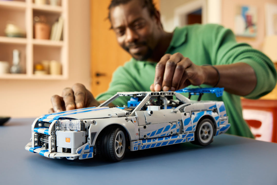 לגו Technic - מכונית 2Fast 2 Furious Nissan Skyline GT-R (R34) (42210)-8