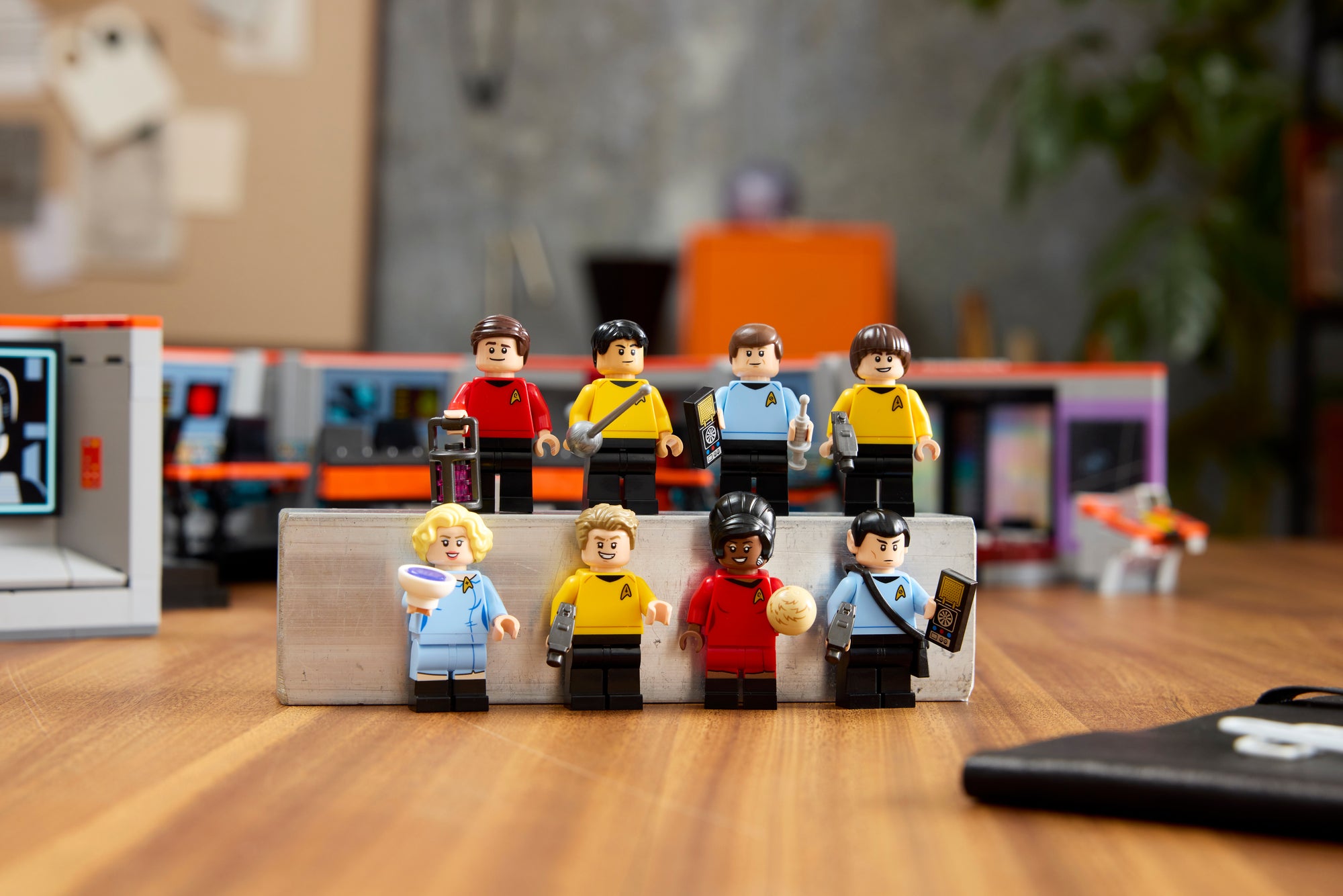 לגו Icons גשר הפיקוד של Star Trek: U.S.S. Enterprise NCC-1701™  (11385)-8