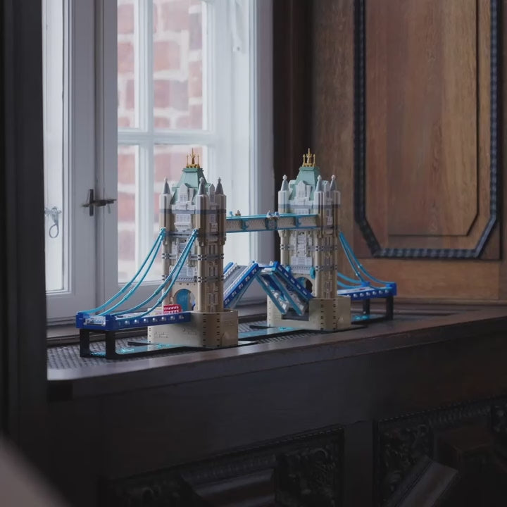 squared_video-12