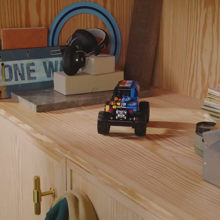squared_video-8