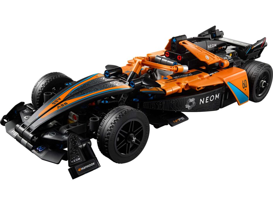 לגו Technic מכונית מרוץ NEOM McLaren Formula E (42169)