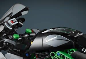 לגו Technic אופנוע Kawasaki Ninja H2R (42170)