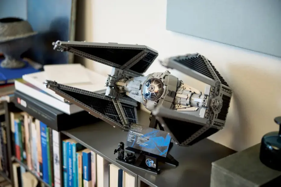 לגו Star Wars TIE Interceptor™ (75382)