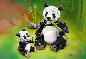 LEGO® Creator Wild Animals: Panda Family
