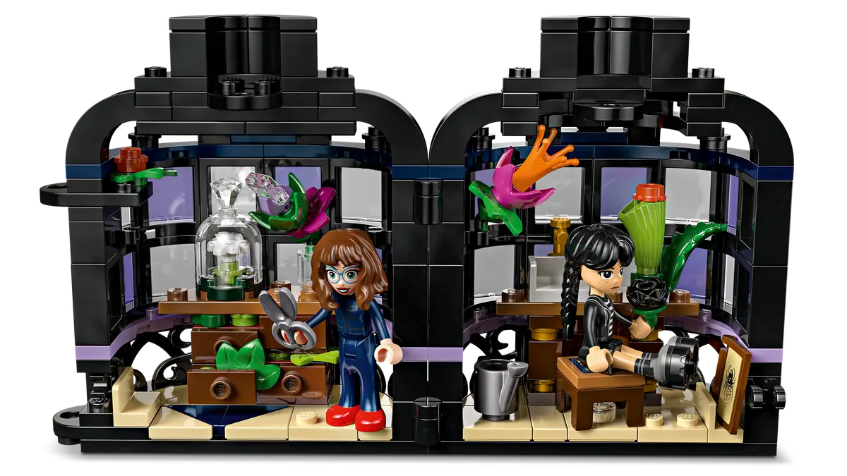 לגו Wednesday – פרח דליה שחור (76784)